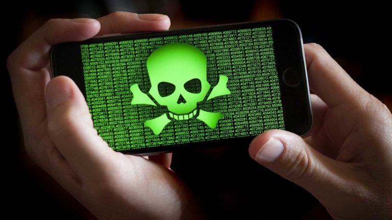Il malware Flubot sfrutta SMS truffa per rubare dati dagli smartphone Android e iOS