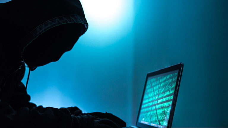 Furto di informazioni e segreti commerciali: impatti per le aziende e soluzioni di cyber security