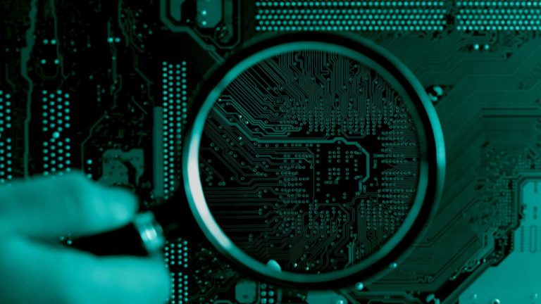 Windows forensics: cos’è e come usarla su PC e notebook per fini investigativi