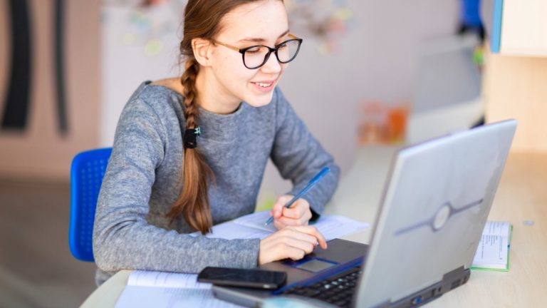 Leggi l'articolo Scuole e asili: regole privacy per il corretto trattamento dei dati personali