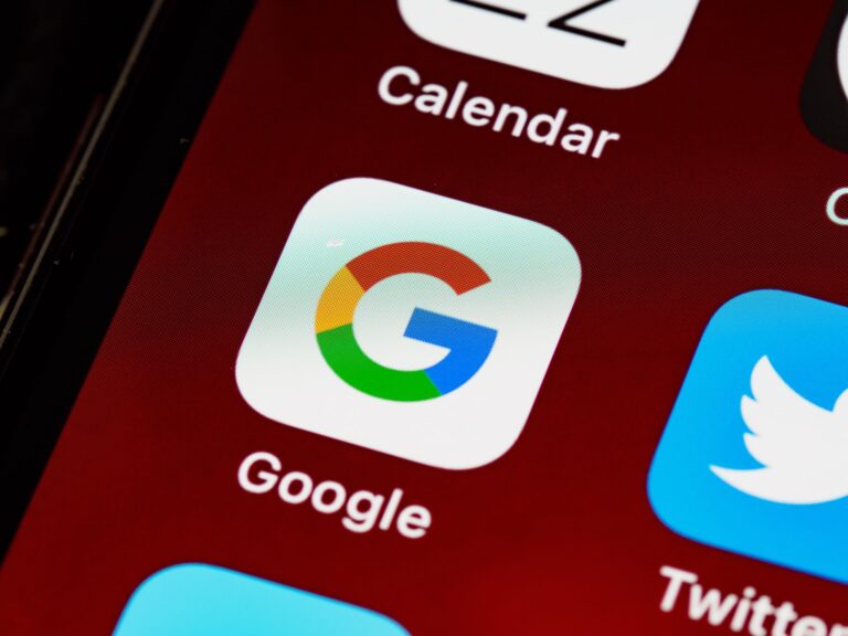 Leggi l'articolo Teabot, di nuovo in pericolo gli smartphone Android: attenti alle frodi bancarie