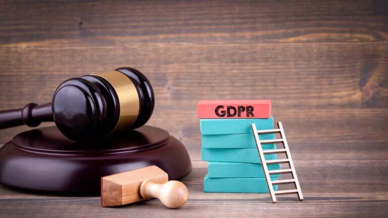 CGUE legittimo interesse no base giuridica