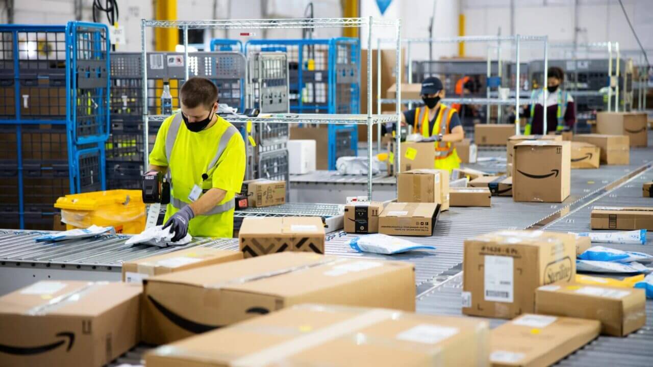 Data breach Amazon; Garante privacy e Inl: ispezioni su centri logistici di Amazon, cosa rischia il colosso di Seattle