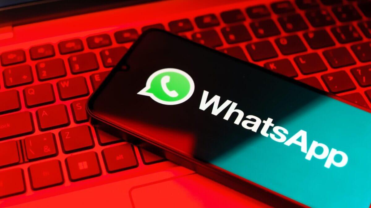 I 3 motivi della messa al bando di Whatsapp negli Usa: il caso Paragon; WhatsApp Desktop e Web nel mirino del crimeware: l'app di Meta diventa un vettore per distribuire malware