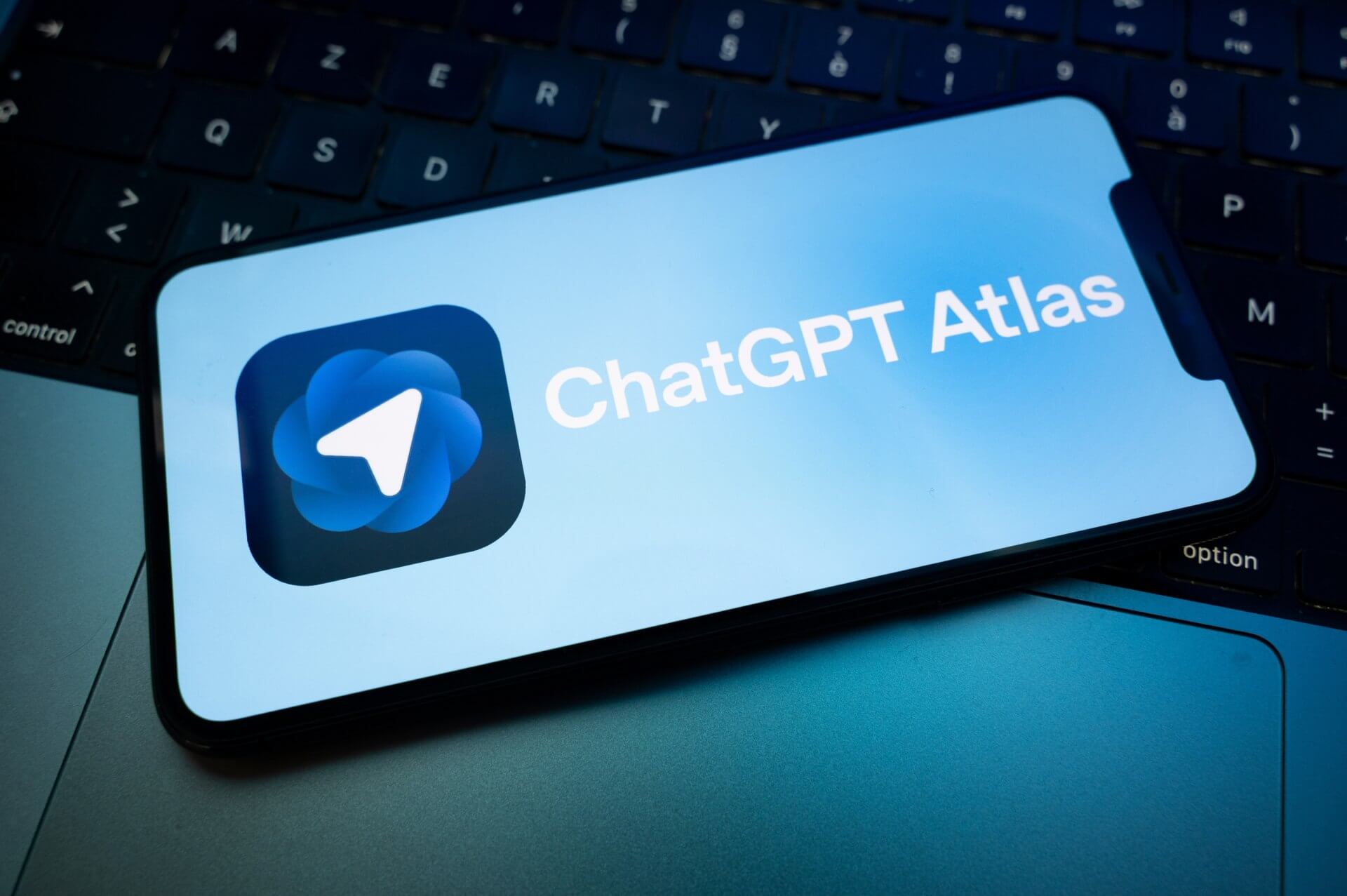 Atlas OpenAI ChatGPT; AI browser: i rischi legati a ChatGPT Atlas e a Copilot Mode per Edge come nuovi vettori d'attacco