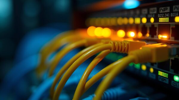 Redis vulnerabilità RediShell