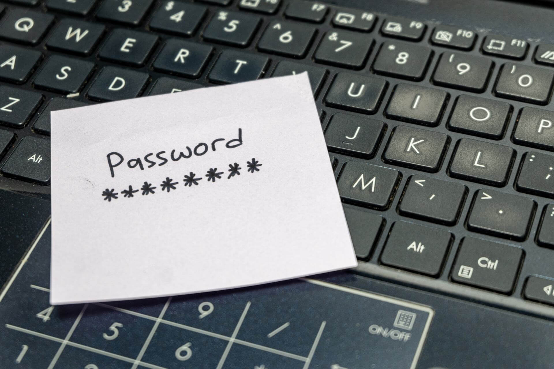 Attacchi password guessing