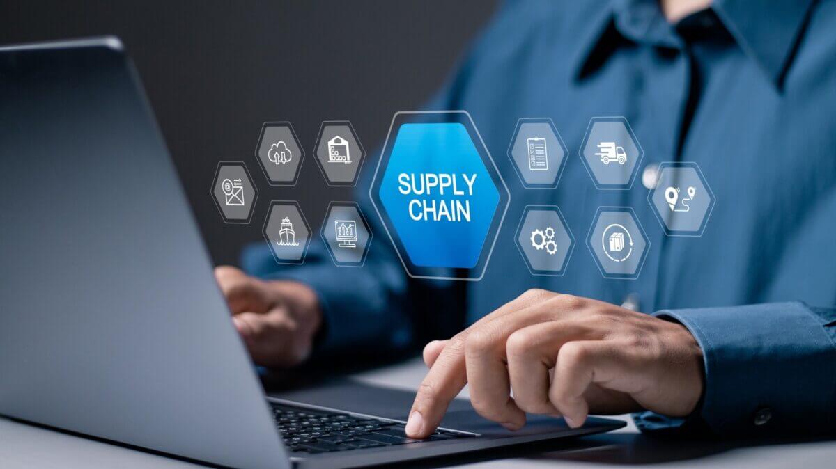 Malware supply chain software; AI, vishing e spionaggio industriale: gli attacchi sono più credibili, veloci e più vicini alla vittima